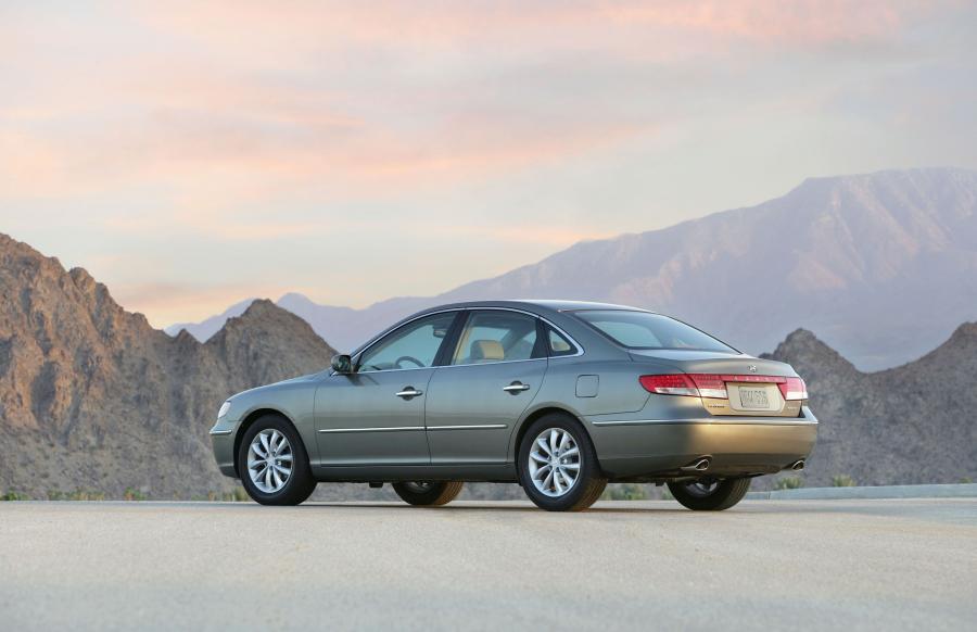  Hyundai Grandeur 2006 года  (фото 8 из 40)